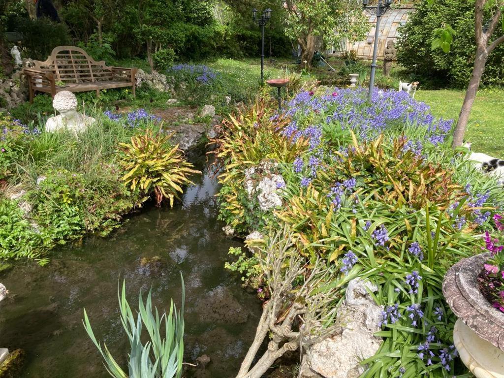 La Gueriniere L'Anglaise Châteauneuf-sur-Charente Exterior foto